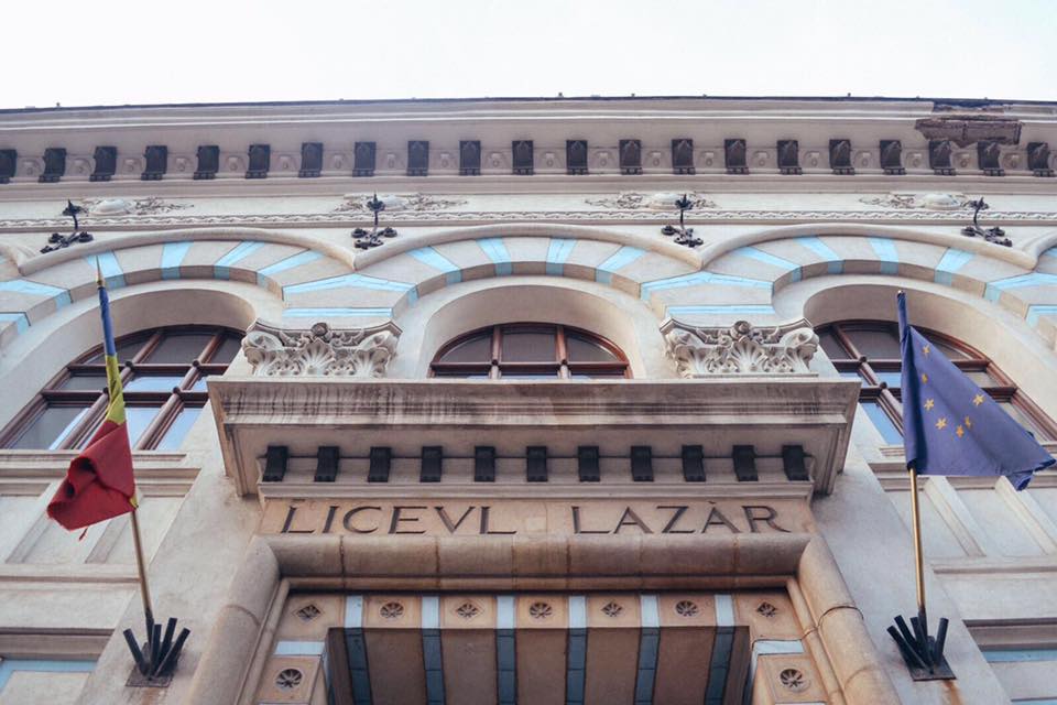 Colegiul Național Gheorghe Lazăr